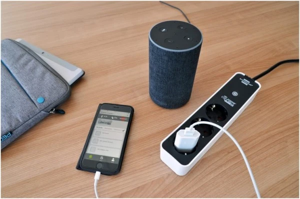 Komfort Brennenstuhl Connect WLAN Steckdosenl. (3-fach) Ecolor Weiß/schwarz 6 Komfort Brennenstuhl Connect WLAN Steckdosenl. (3-fach) Ecolor Weiß/schwarz – Bild 4