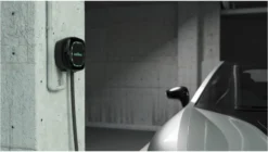 Komfort Wallbox Pulsar Plus Type 2 (22kW) (7m) OCPP Ladestation/Wallbox Schwarz 13 Komfort Wallbox Pulsar Plus Type 2 (22kW) (7m) OCPP Ladestation/Wallbox Schwarz -Smart Home Verkäufe cc93e92e ea06 45a5 b3ab 870ea972949c 600x600 3